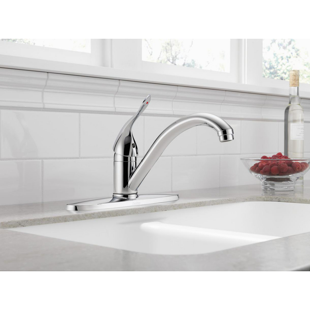 Single Handle Centerset Kitchen Faucet 100LFHDF Delta Faucet