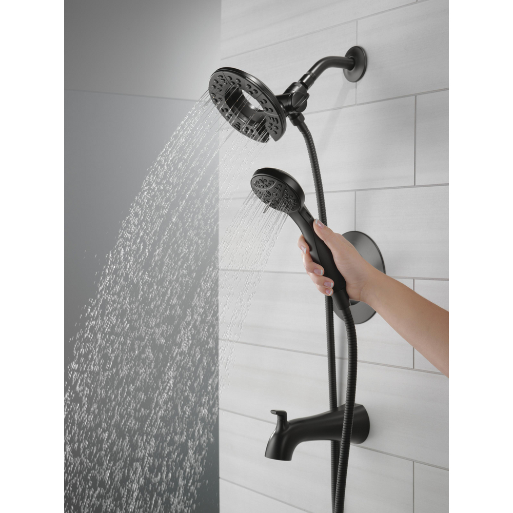 144840-BL-I_MODEL_WATER_05_WEB.jpg