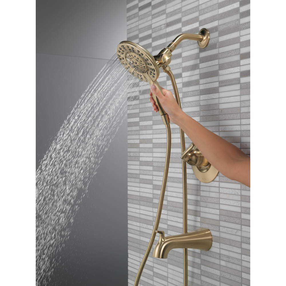 144840-CZ-I_MODEL_WATER_01_WEB.jpg