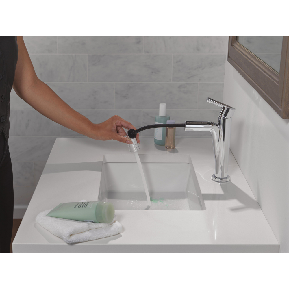 15849LF-PD_MODEL_WATER_WEB.jpg