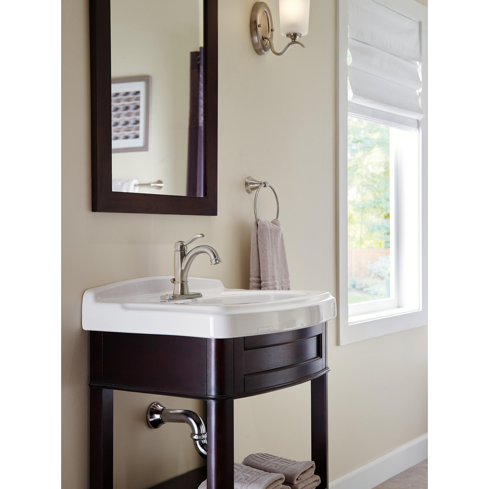 15984LF-BN-ECO_ESCUTCHEON_MID_ROOM_WEB.jpg