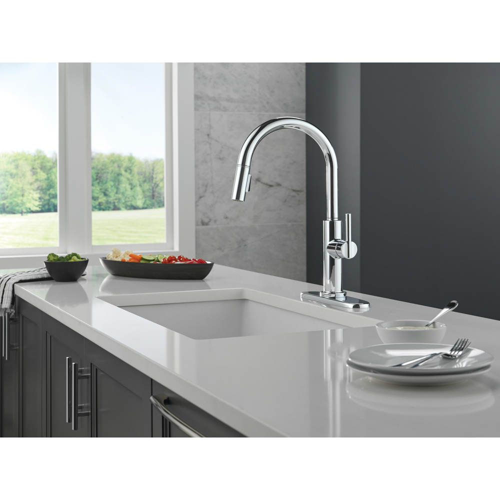 Nicoli J Spout Chrome 19867LF | Delta Faucet