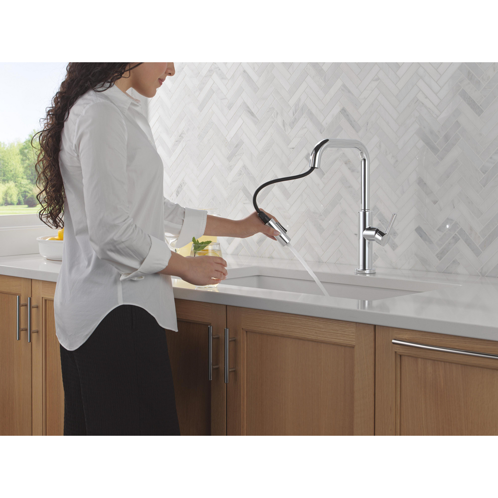 Nicoli Double Bend Spout CH 19868LF | Delta Faucet