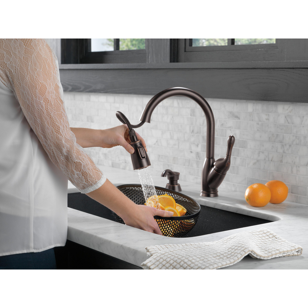 Delta Faucet Theodora Pull Down Kitchen Faucet with Pull Down Sprayer