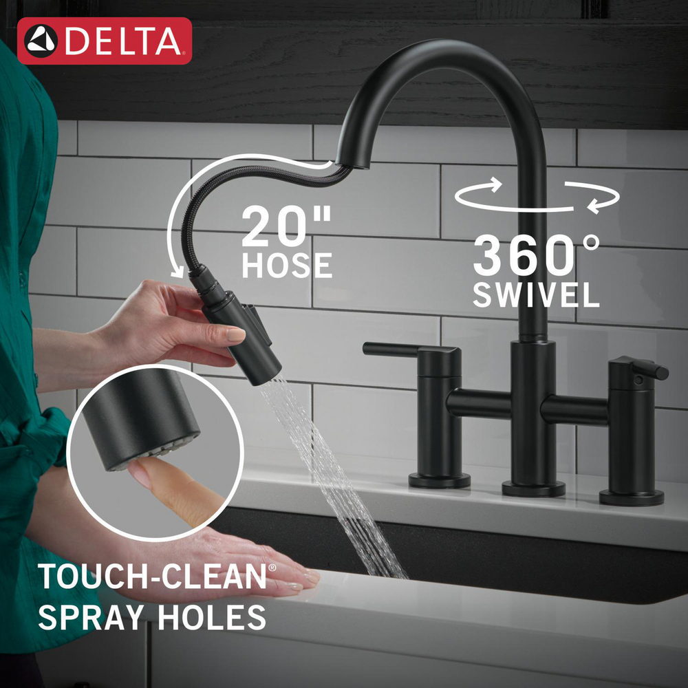 39876LF-BL_PullDownHose-360Swivel-TouchClean_Kitchen_Infographic_WEB.jpg