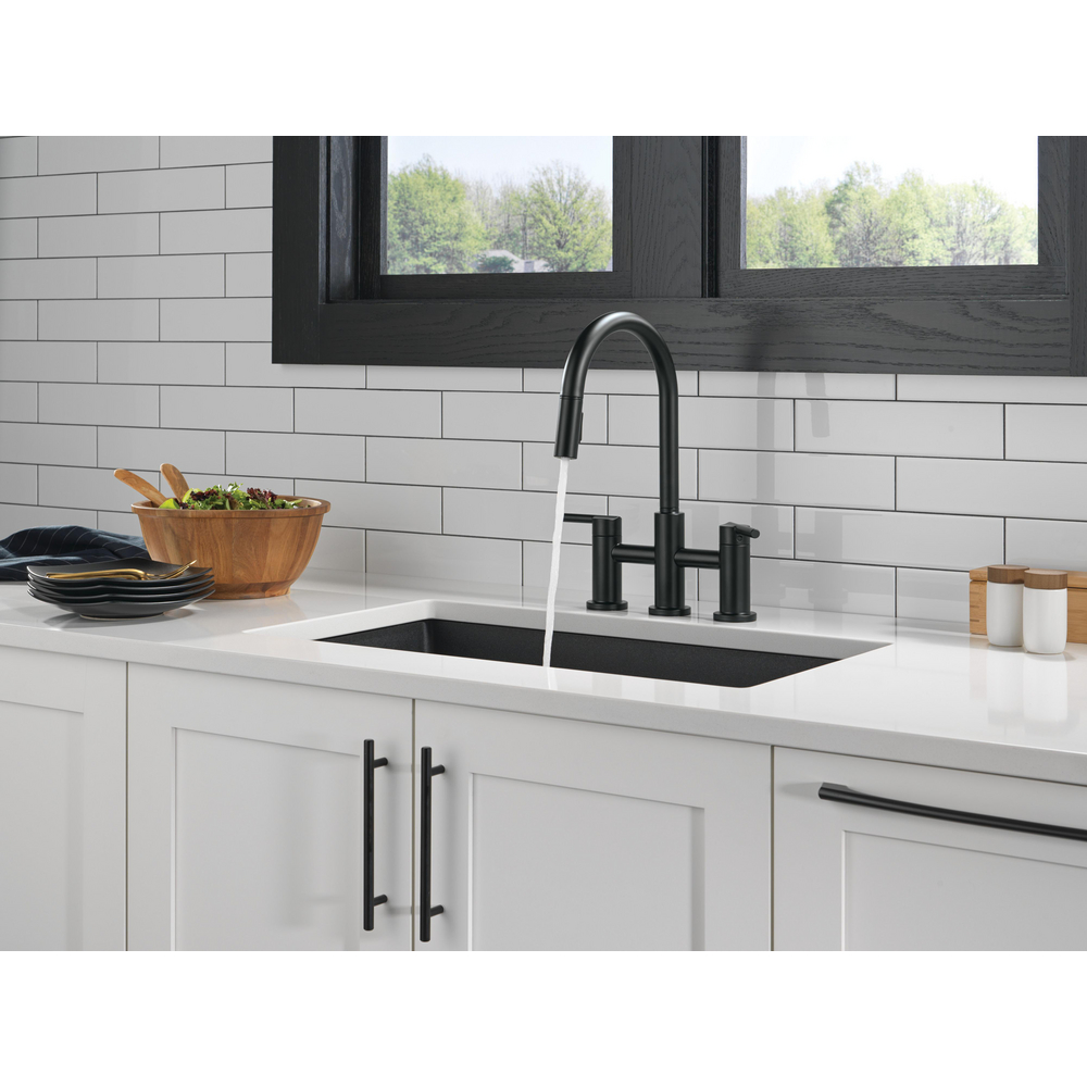 39876LF-BL_WATER_01_WEB.jpg