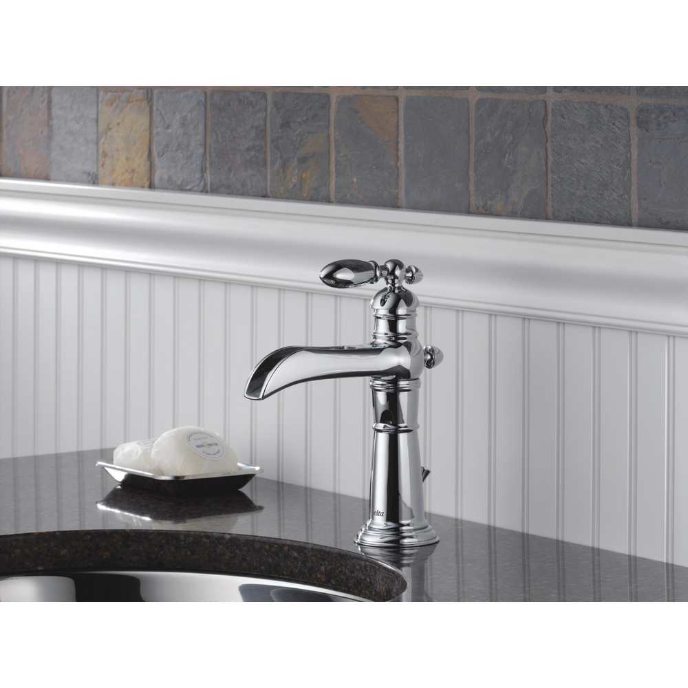 Single Handle Channel Bathroom Faucet 554LF | Delta Faucet