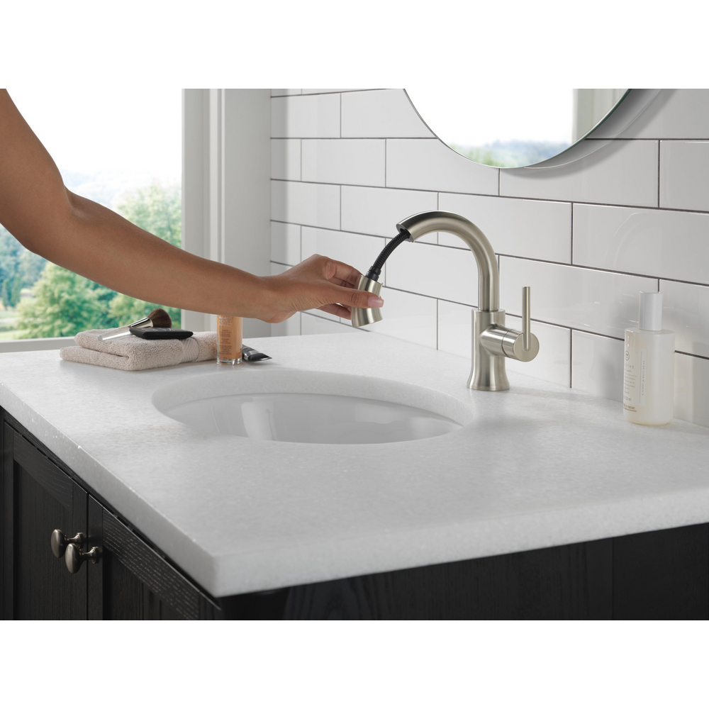Single Handle Pull Down Bathroom Faucet 559HAR-SSPD-DST | Delta Faucet