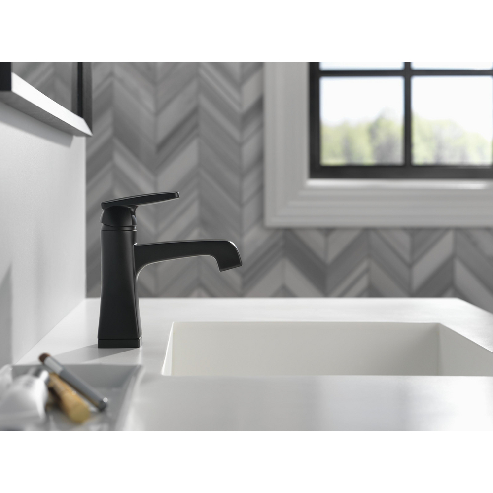 Bathroom Sink Faucets Faucet Delta 564-BLMPU-DST 