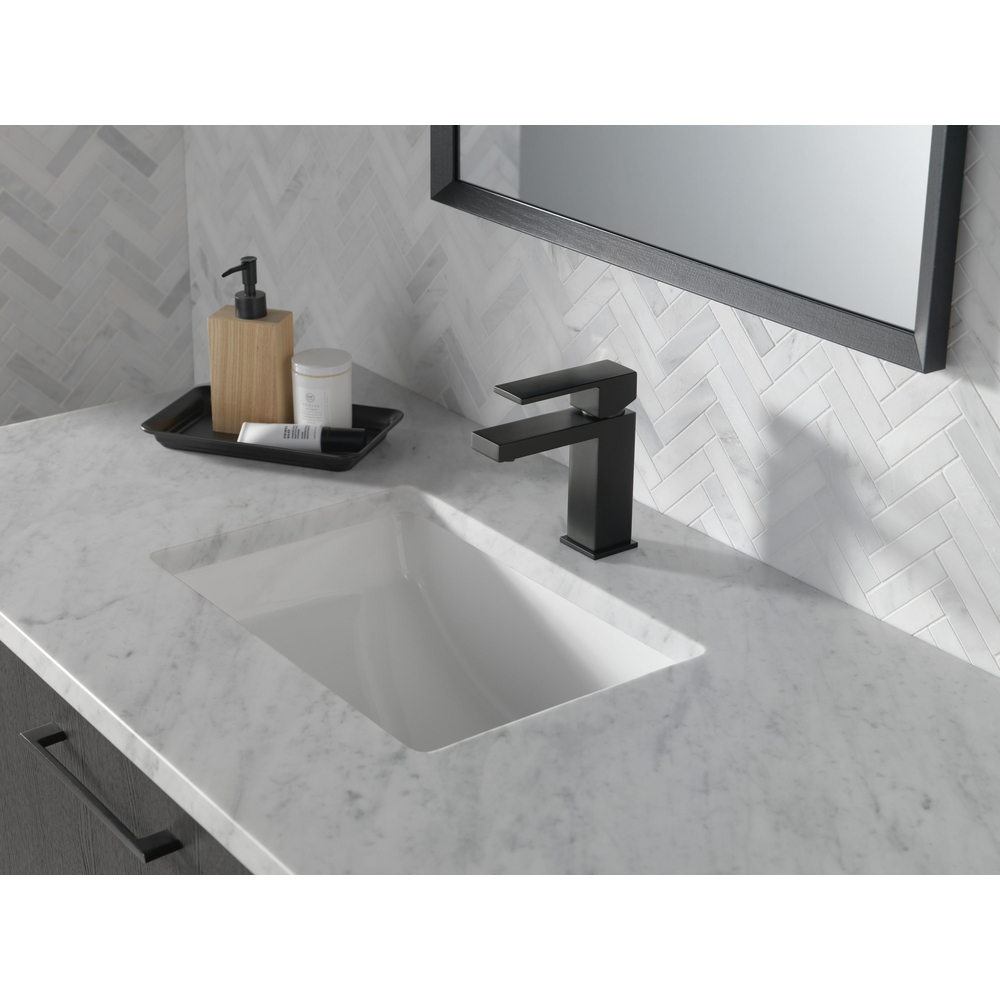 Single Handle Project Pack Faucet- Low Flow 567LF-BLGPM-PP | Delta