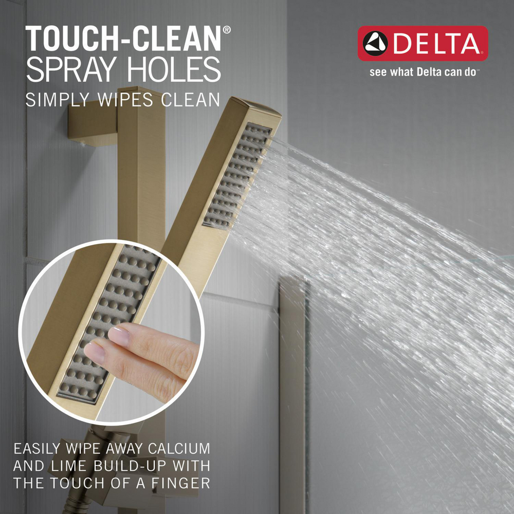 57530-CZ_TouchCleanShowers_Infographic_WEB.jpg