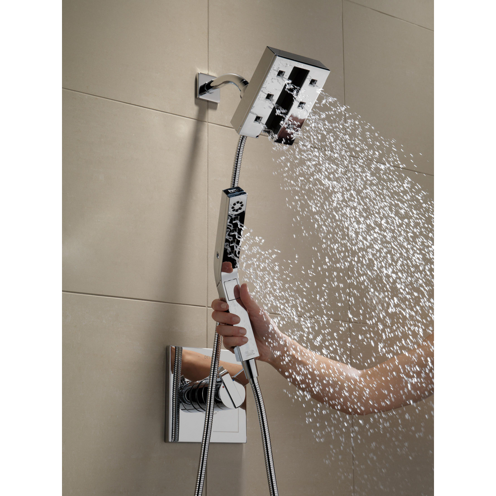 58473_RP6023_RP46872_T17067_MODEL_WATER_03_WEB.jpg