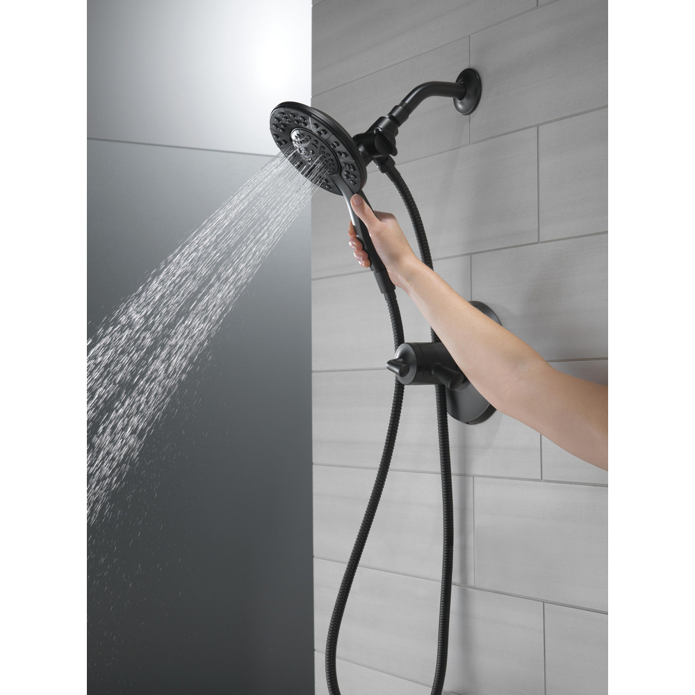 58499-BL_MODEL_WATER_02_WEB.jpg