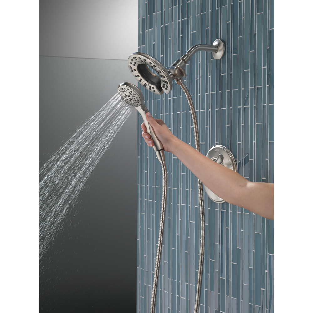 58499-SS_MODEL_WATER_03_WEB.jpg