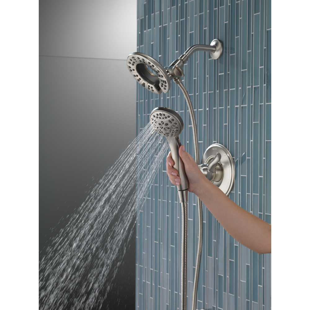 58499-SS_MODEL_WATER_04_WEB.jpg