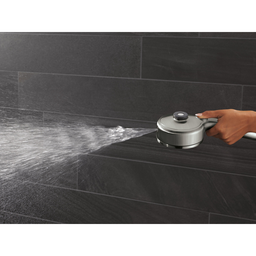 58600-KS-PR_MODEL_WATER_12_WEB.jpg