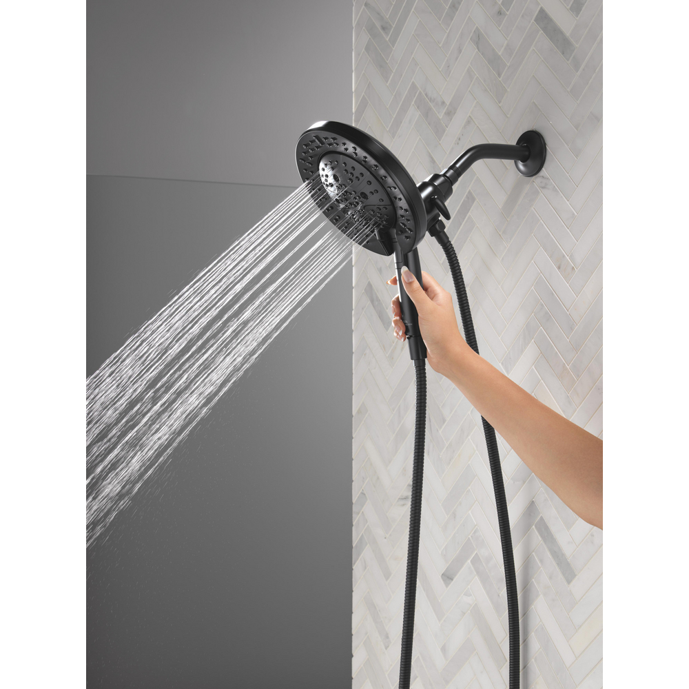 58651-BL25_MODEL_WATER_02_WEB.jpg