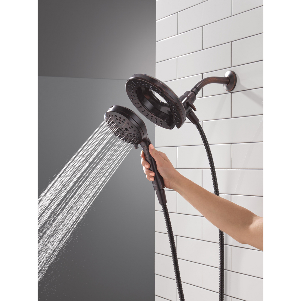58651-RB25_MODEL_WATER_03_WEB.jpg