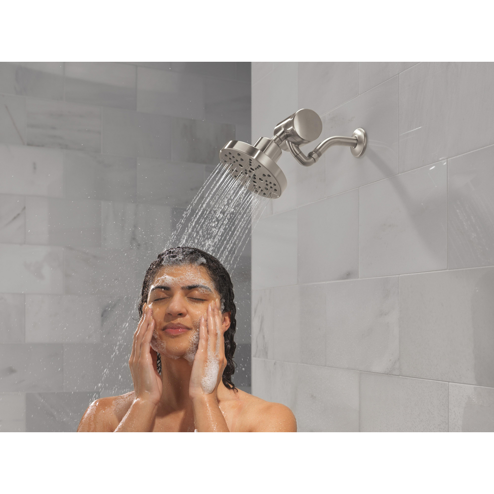5SF100-SS_52668-SS-PR_MODEL_WATER_04_WEB.jpg
