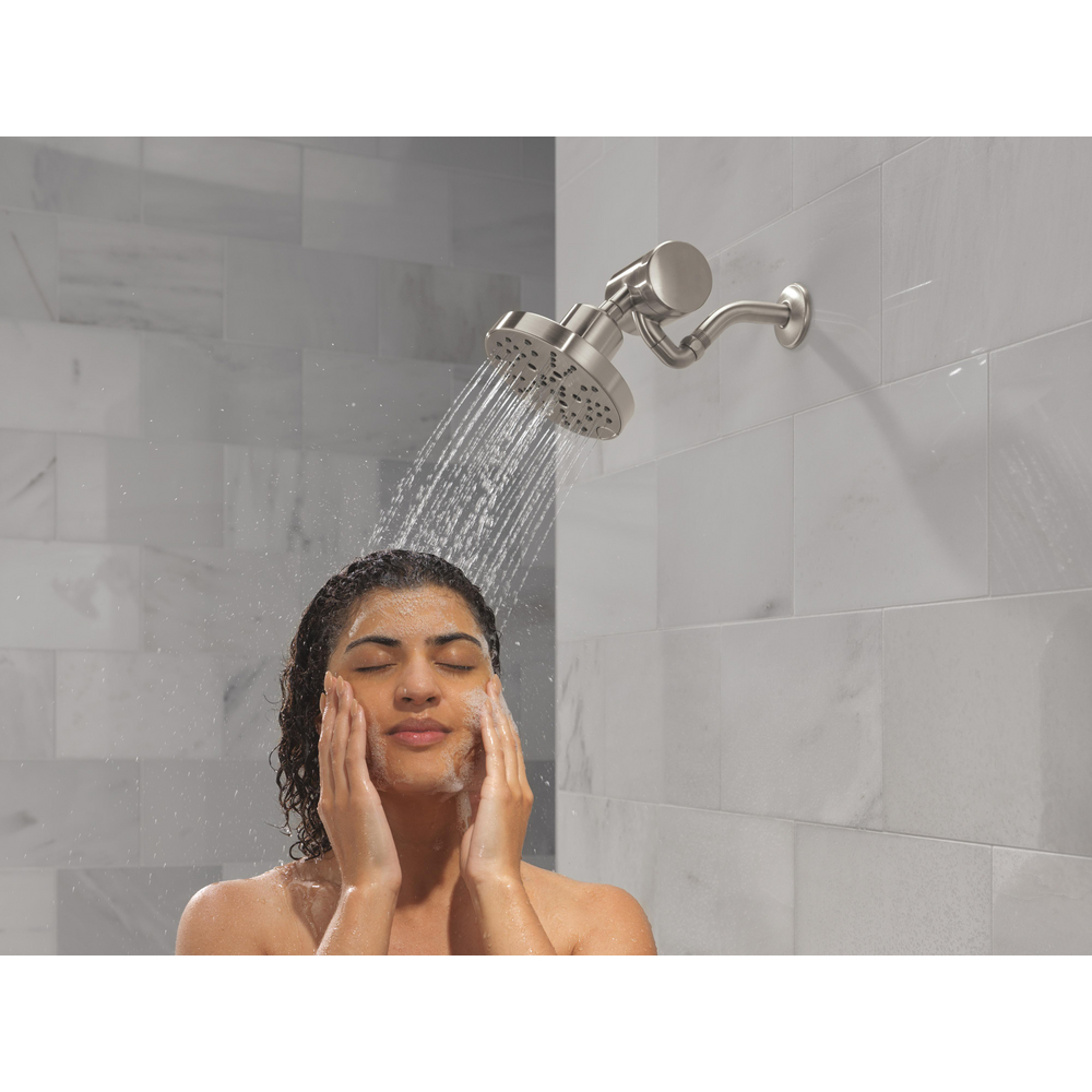 5SF100-SS_52668-SS-PR_MODEL_WATER_05_WEB.jpg