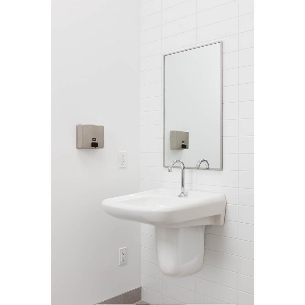 621TPA3350_MID_ROOM_01.jpg