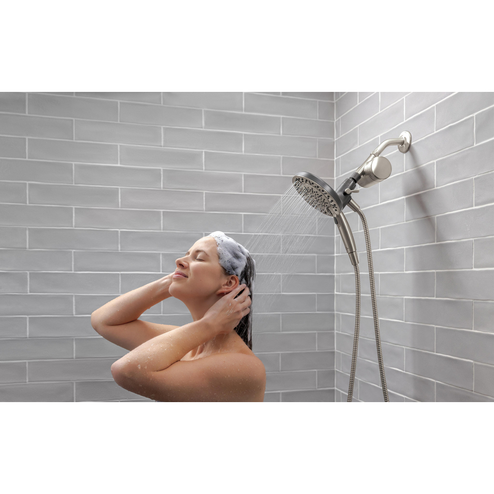 7SF100-SS_75578SN_MODEL_WATER_01_WEB.jpg
