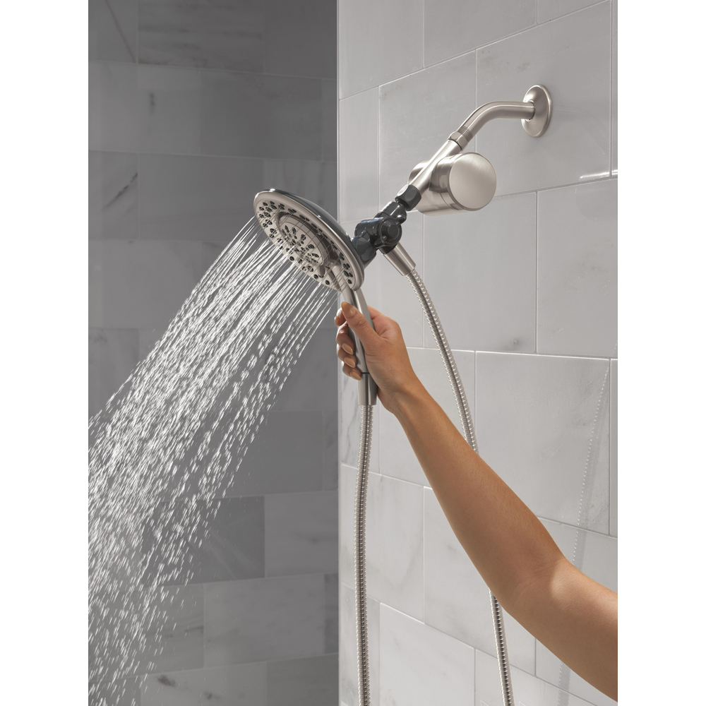 7SF110BSN_MODEL_WATER_01_WEB.jpg
