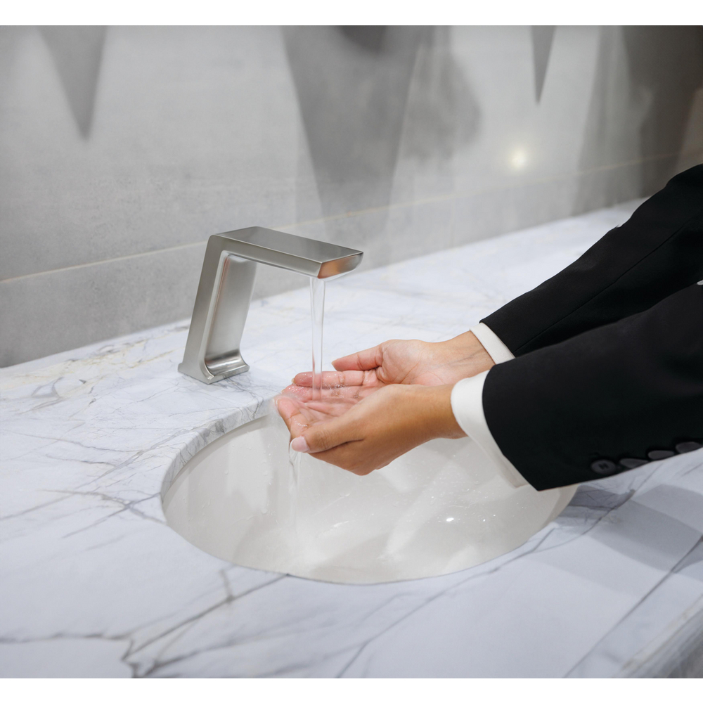 Delta Commercial sensor faucet