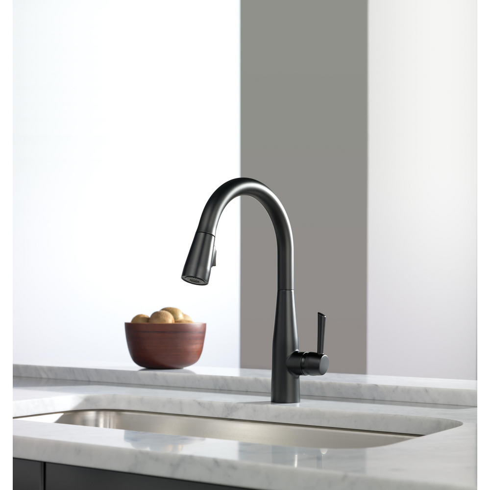 Single Handle Pull-Down Kitchen Faucet 9113-BL-DST | Delta Faucet