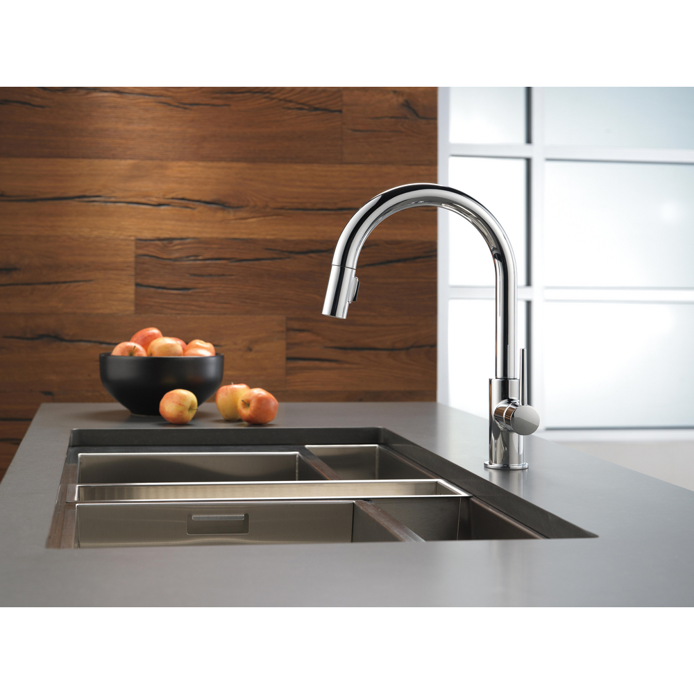 Single Handle Pull-Down Kitchen Faucet 9159-DST-1.5 | Delta Faucet