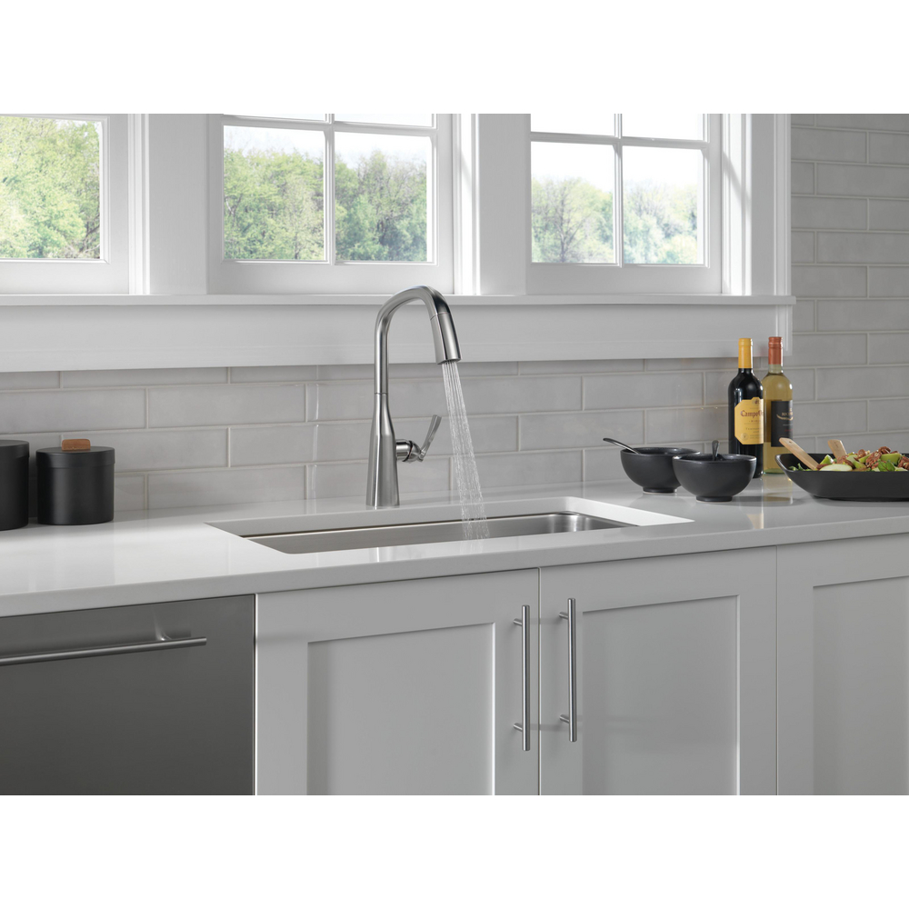 9176-AR-PR-DST_SPRAY_WATER_WEB.jpg