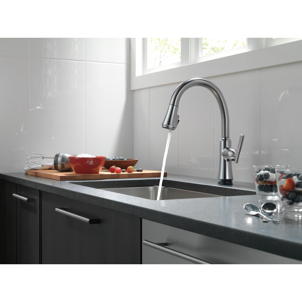 9179T-AR-DST_STREAM_WATER_WEB.jpg