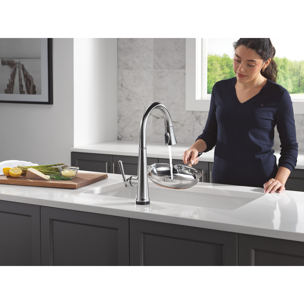 Emmeline Touchless Kitchen Pulldown AR 9182TL-AR-PR-DST | Delta Faucet