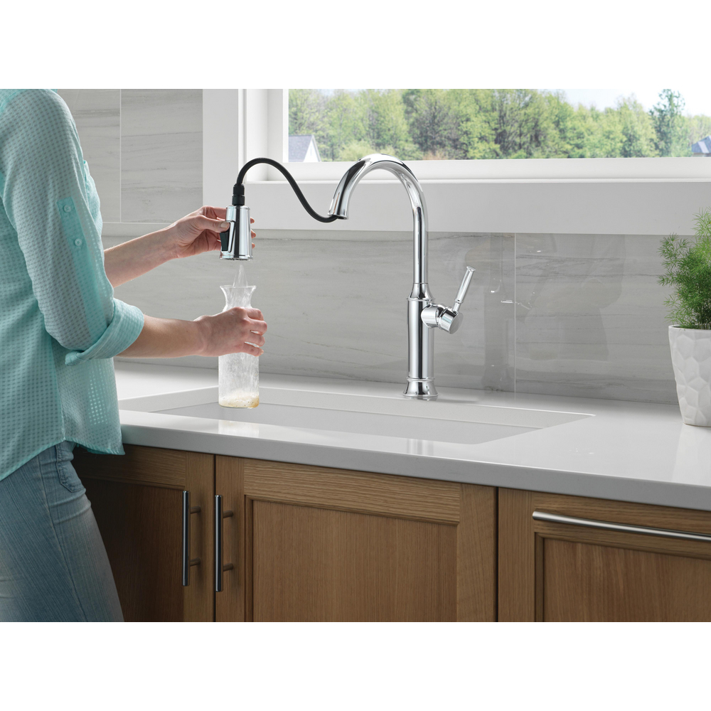 9184-PR-DST_MODEL_WATER_02_WEB.jpg