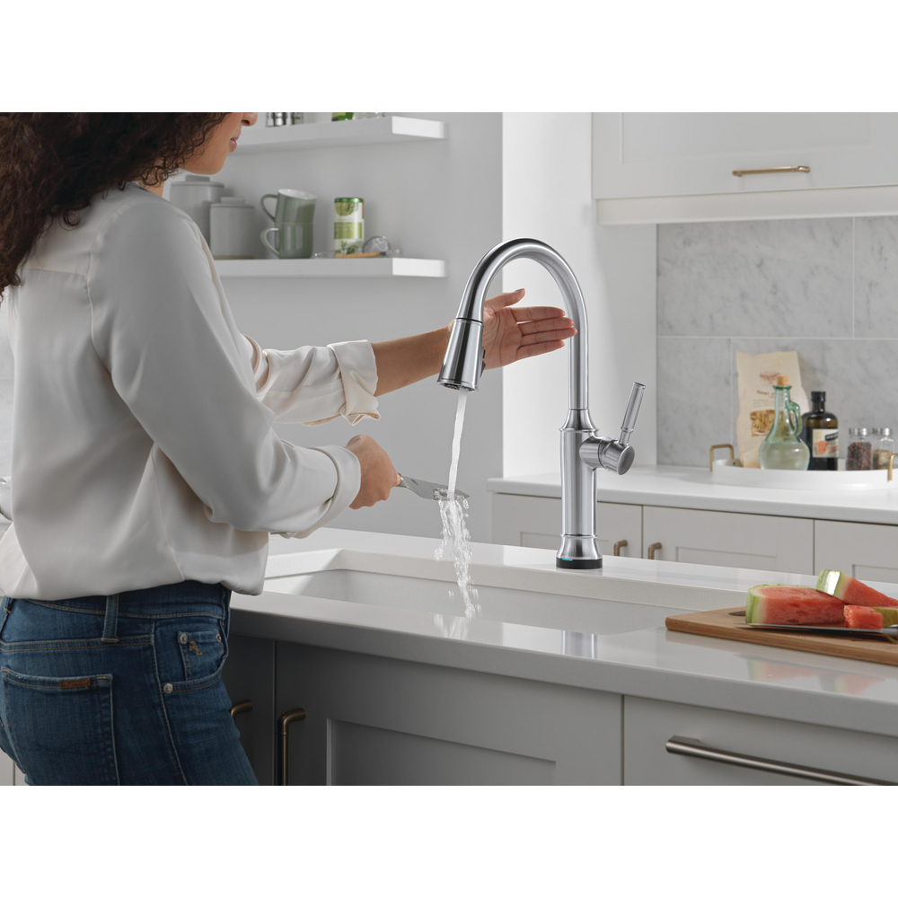 Touch2O Kitchen Faucet with Touchless Technology 9184TL-AR-PR-DST Touch2O Kitchen Faucet with Touchless Technology 9184TL-AR-PR-DST