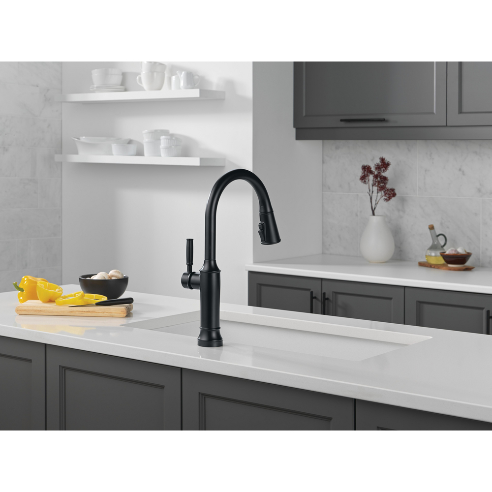 Touch2O Kitchen Faucet with Touchless Technology 9184TL-BL-DST