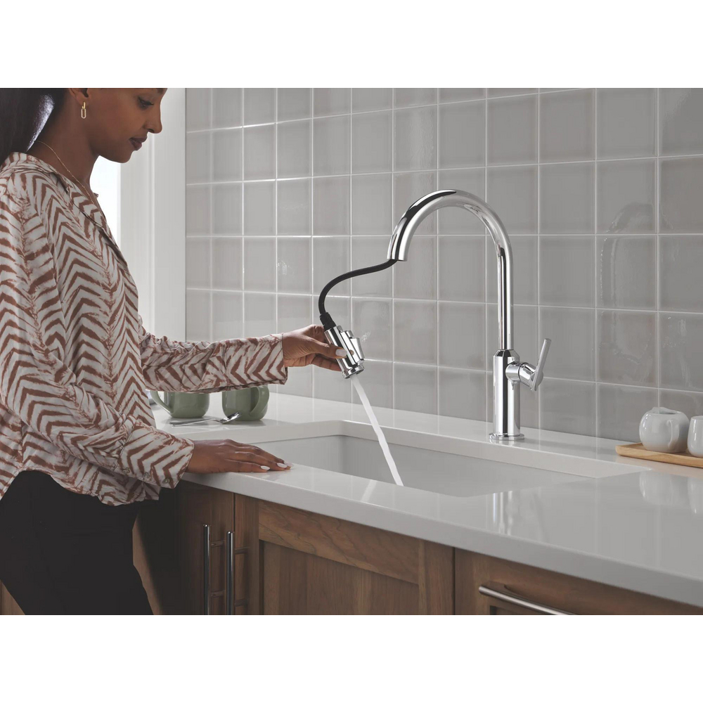 Cordova-Kitchen Pulldown Faucet Arc Spout 9185-PR-DST | Delta Faucet