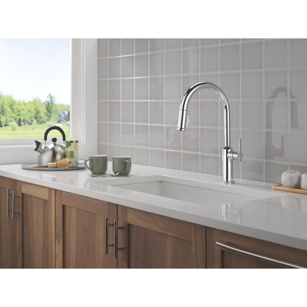 Cordova-Kitchen Pulldown Faucet Arc Spout 9185-PR-DST | Delta Faucet