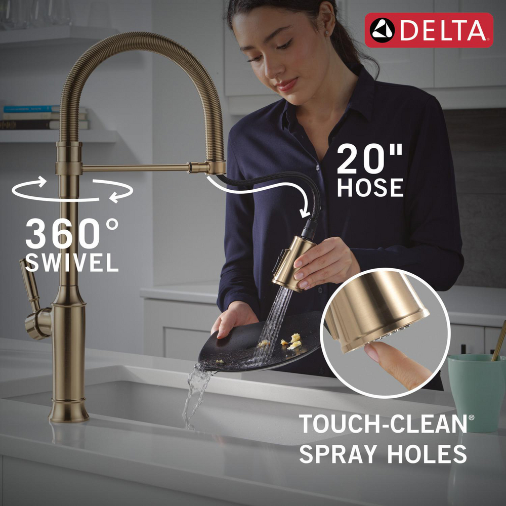 9684-CZ-PR-DST_PullDownHose-360Swivel-TouchClean_Kitchen_Infographic_WEB.jpg