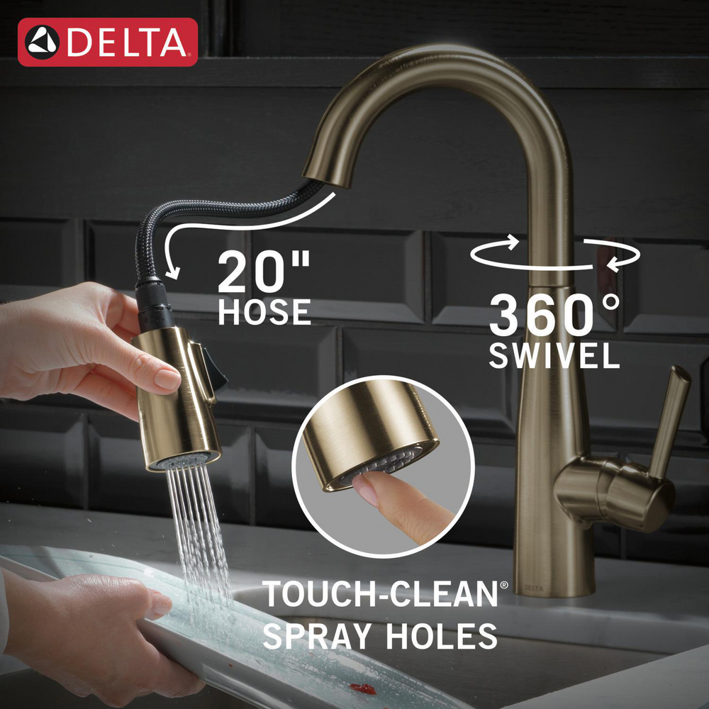 9913-CZ-DST_PullDownHose-360Swivel-TouchClean_Kitchen_Infographic_WEB.jpg