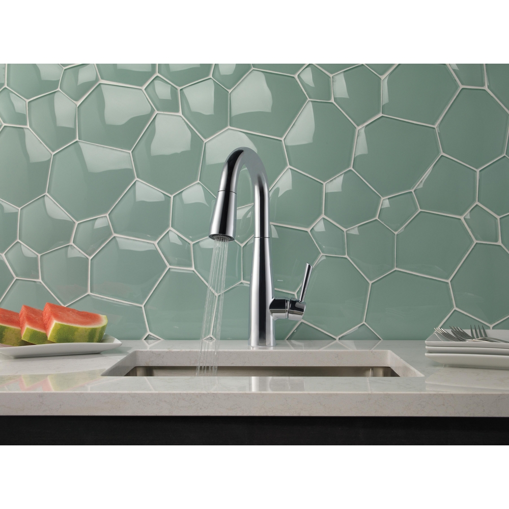 9913-DST_SPRAY_WATER_WEB.jpg