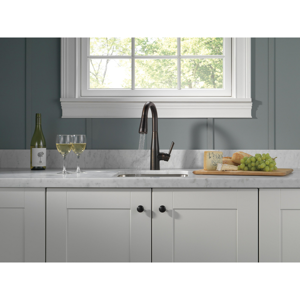 9913-RB-DST_SPRAY_WATER_WEB.jpg