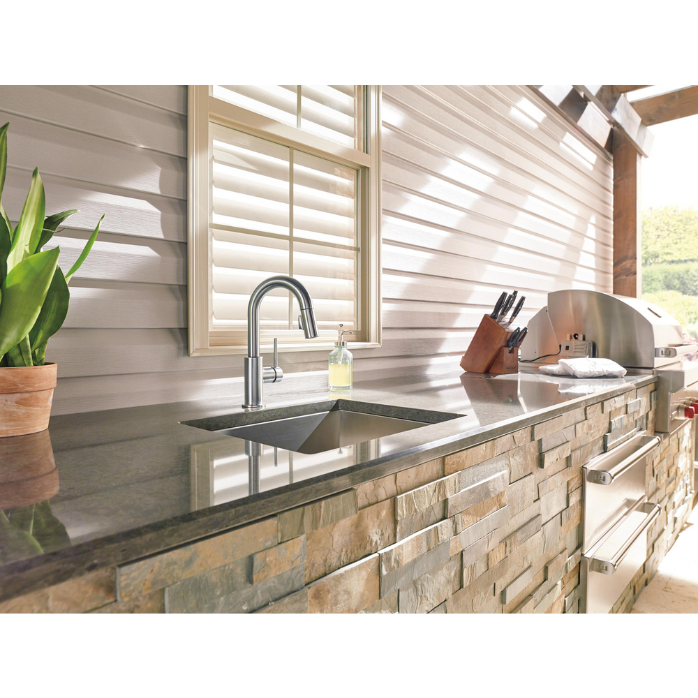 9959-AR-DST_MID_PATIO_01_WEB.jpg
