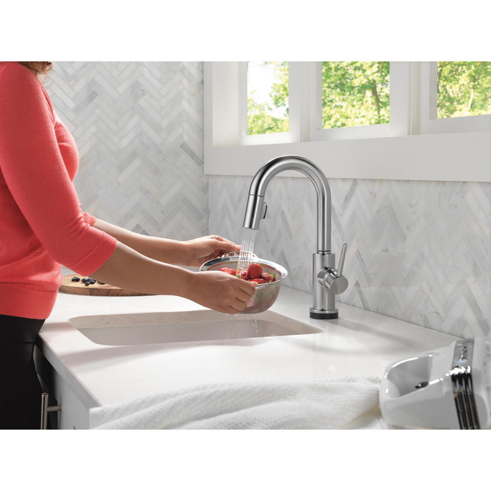 9959TL-AR-DST_MODEL_WATER_03_WEB.jpg