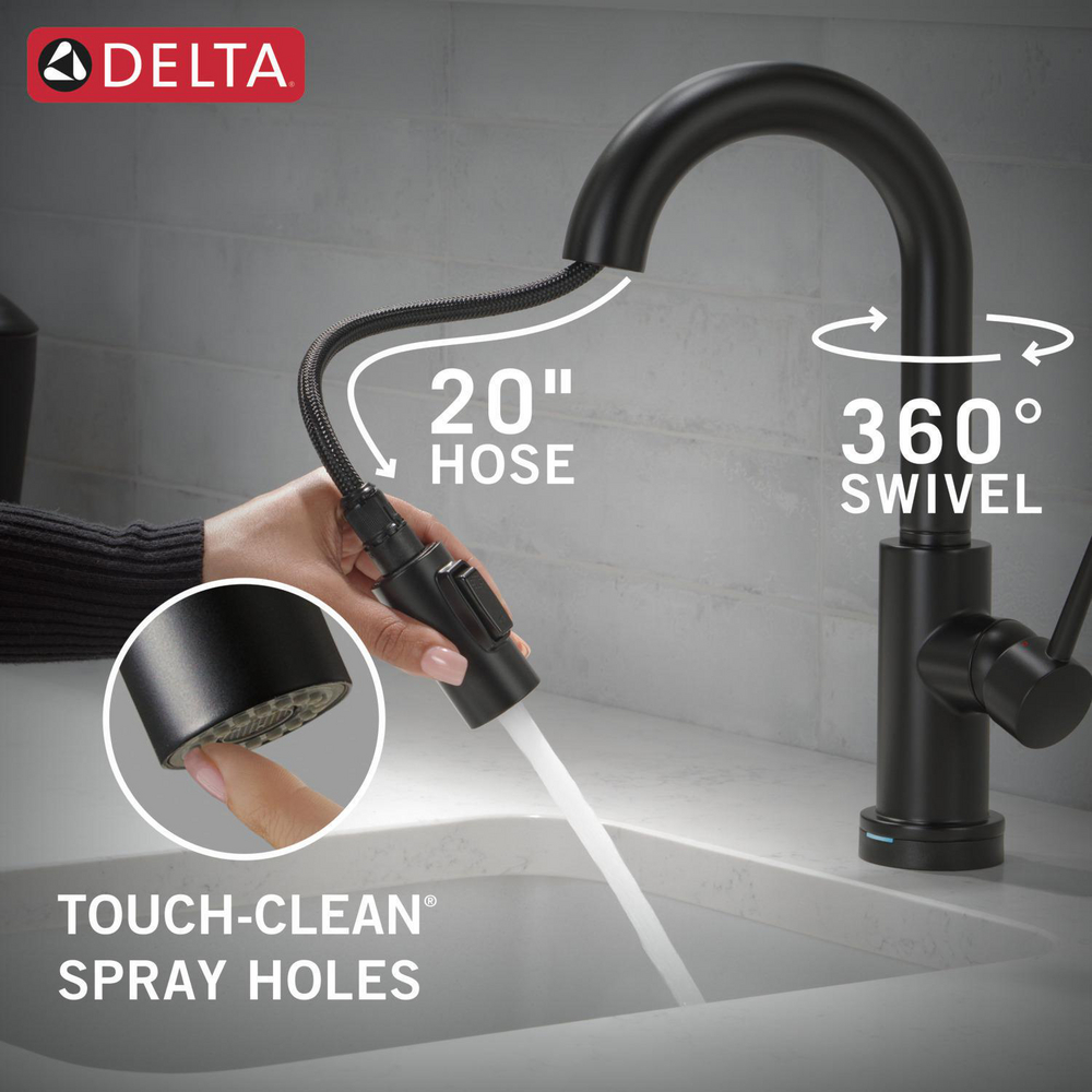 9959TL-BL-DST_PullDownHose-360Swivel-TouchClean_Kitchen_Infographic_WEB.jpg