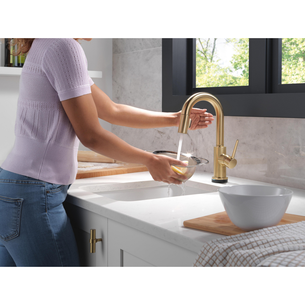 9959TL-CZ-DST_MODEL_WATER_03_WEB.jpg