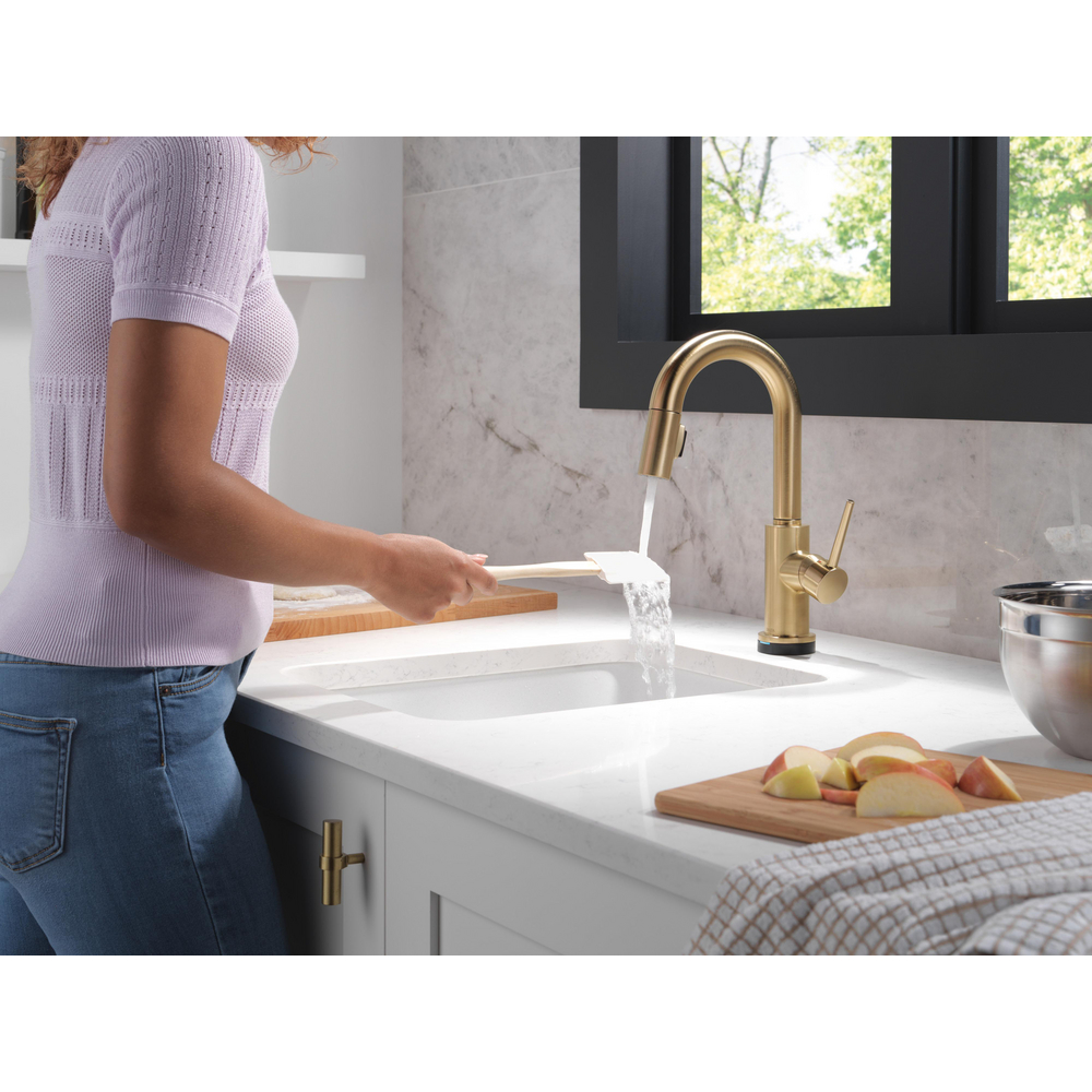 9959TL-CZ-DST_MODEL_WATER_04_WEB.jpg