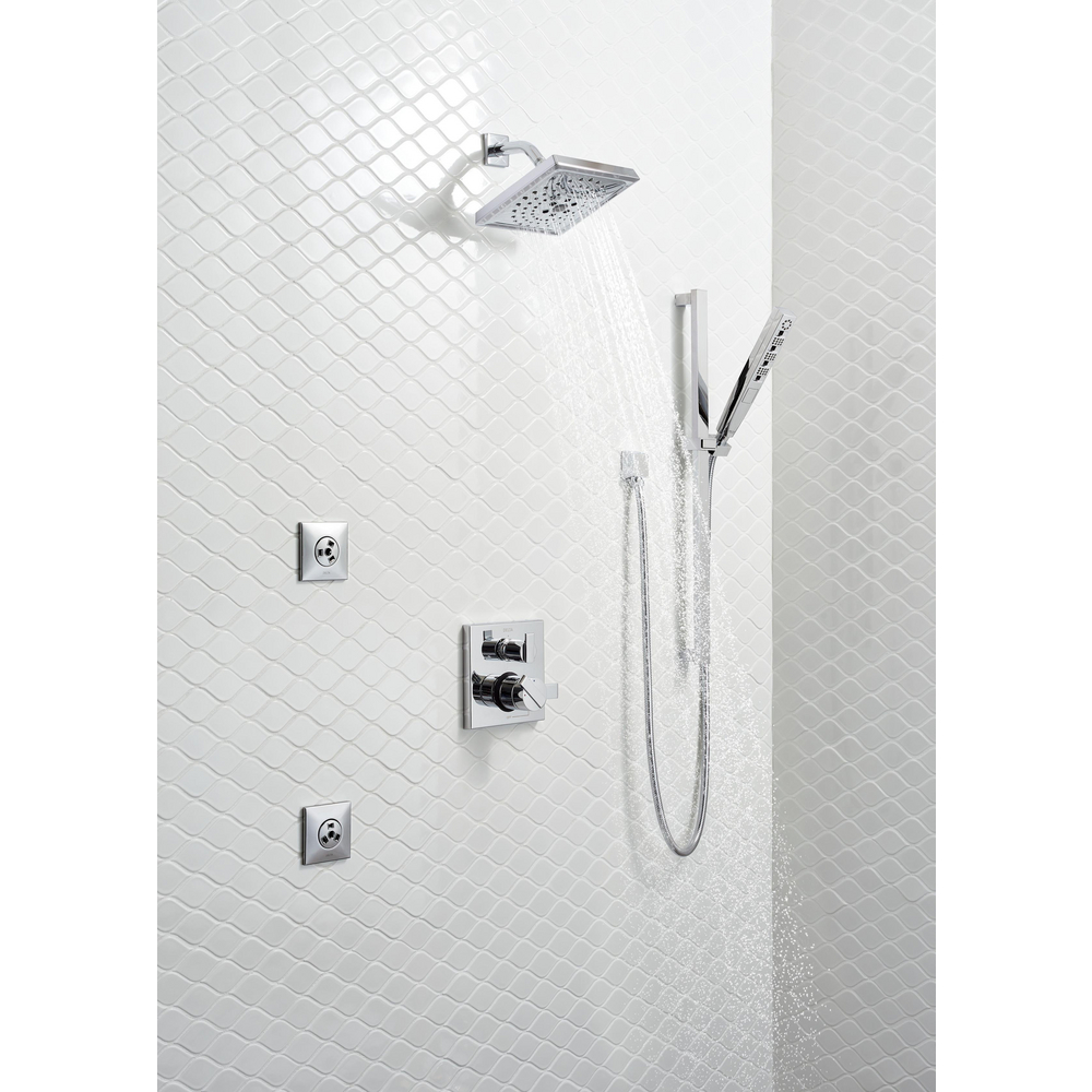 ARA_CUSTOM_SHOWER_52684_RP6023_RP46872_T27867_51140_50570_T50210_SH5005_WATER_01_WEB.jpg