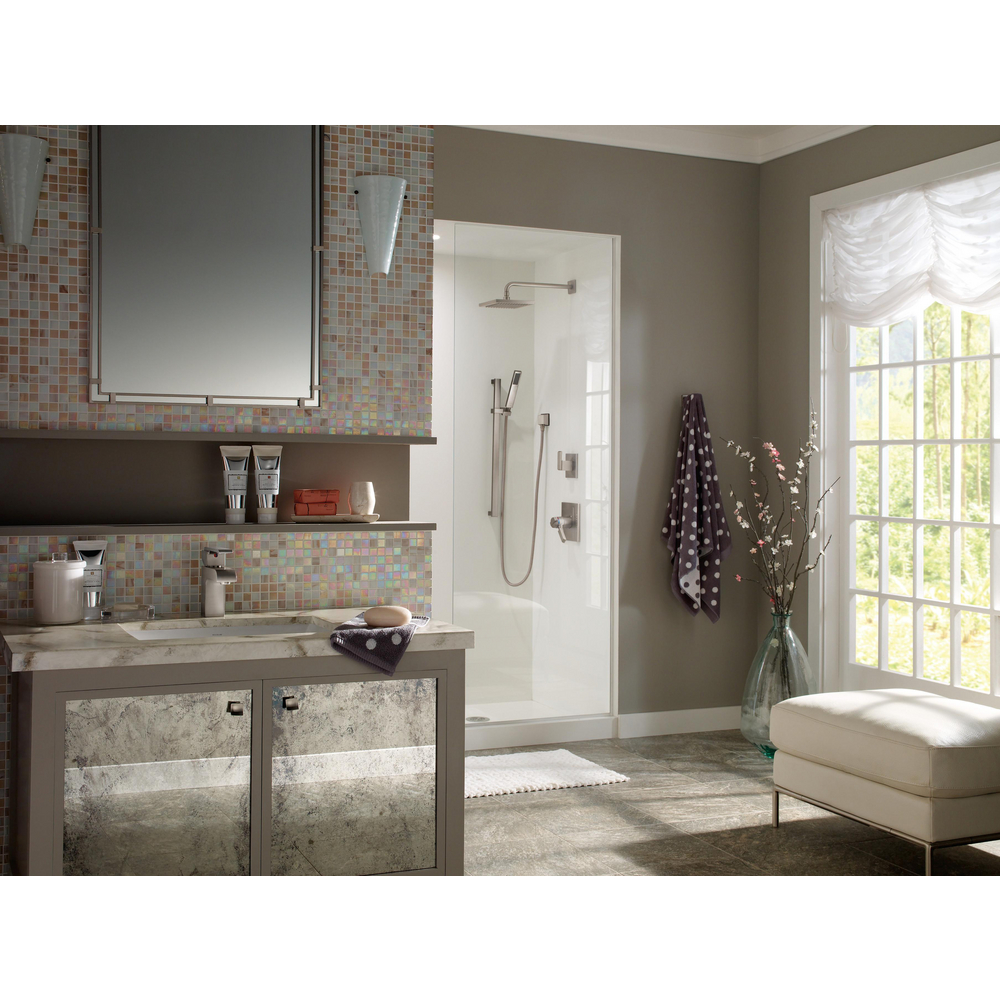 ARZO_CUSTOM_SHOWER_586LF-SSMPU_T17T286-SS_T11886-SS_57530-SS_50570-SS_ROOM_01_WEB.jpg