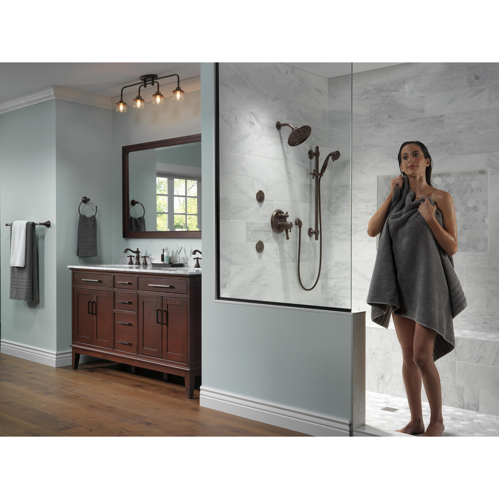 CASSIDY_INTEGRATED_DIVERTER_CUSTOM_SHOWER_3597LF-RBMPU-LHP_H295RB_79724-RB_79746-RB_RP70172-RB18_RP40593RB_RP72562RB_T27T897-RB_51308-RB_50560-RB_T50010-RB_SH5000-RB_MODEL_ROOM_07_WEB.jpg